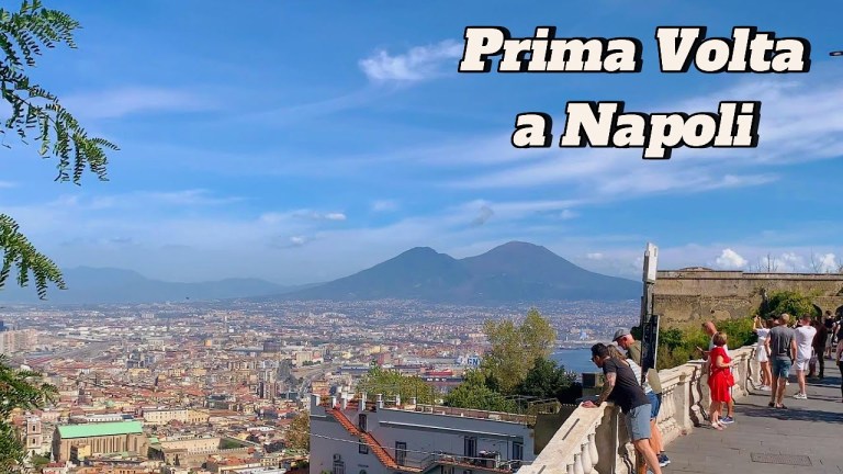 *SONO STATO PER LA PRIMA VOLTA A NAPOLI ED È SUCCESSO QUALCOSA DI INCERDIBILE* *SONO STATO PER LA PRIMA VOLTA A NAPOLI ED È SUCCESSO QUALCOSA DI INCERDIBILE*