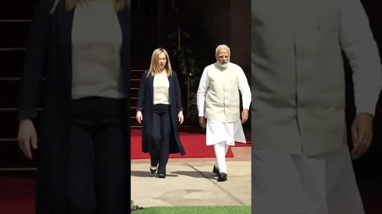 Giorgia Meloni: Ringrazio il Primo Ministro Narendra Modi per la splendida accoglienza in India Giorgia Meloni: Ringrazio il Primo Ministro Narendra Modi per la splendida accoglienza in India