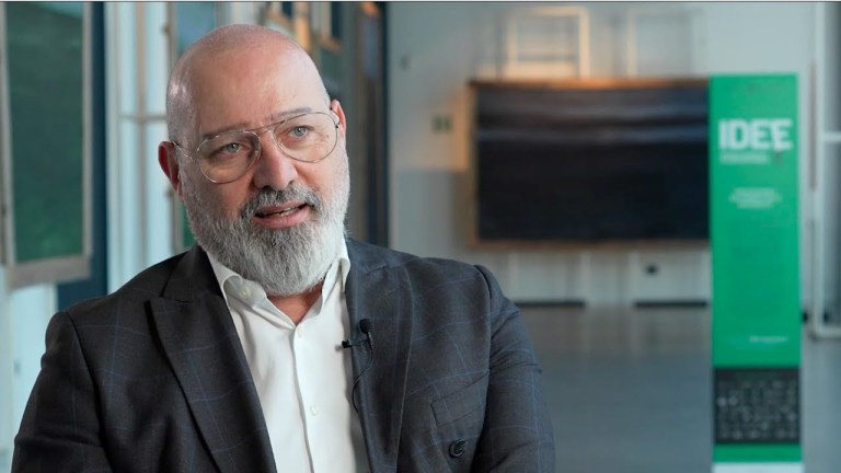 Stefano Bonaccini: la Data Valley emiliana, punto di riferimento globale per tecnologia e ricerca Stefano Bonaccini: la Data Valley emiliana, punto di riferimento globale per tecnologia e ricerca