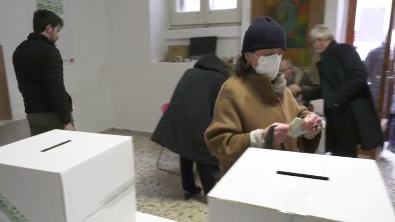 27 Febbraio 2023 PD Puglia in controtendenza; vince bonaccini 27 Febbraio 2023 PD Puglia in controtendenza; vince bonaccini