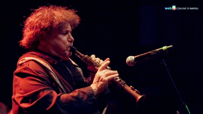 Napoli World, musica internazionale e opportunità per gli artisti italiani Napoli World, musica internazionale e opportunità per gli artisti italiani