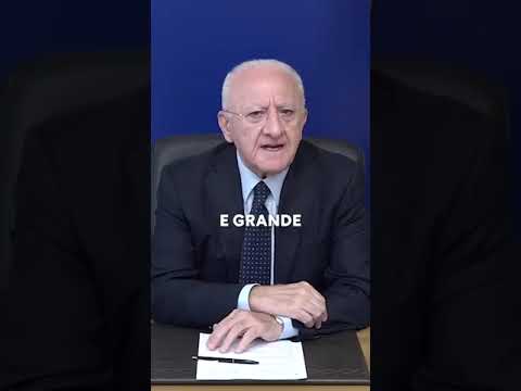 DE LUCA: “CONTRO L’AUTONOMIA DIFFERENZIATALA NOSTRA LINEA È BUROCRAZIA ZERO” DE LUCA: “CONTRO L’AUTONOMIA DIFFERENZIATALA NOSTRA LINEA È BUROCRAZIA ZERO”