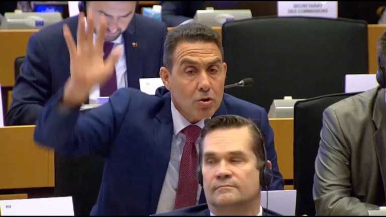 VANNACCI INTERROGA IN AUDIZIONE L’ALTO RAPPRESENTANTE UE PER LA POLITICA ESTERA E LA SICUREZZA VANNACCI INTERROGA IN AUDIZIONE L’ALTO RAPPRESENTANTE UE PER LA POLITICA ESTERA E LA SICUREZZA