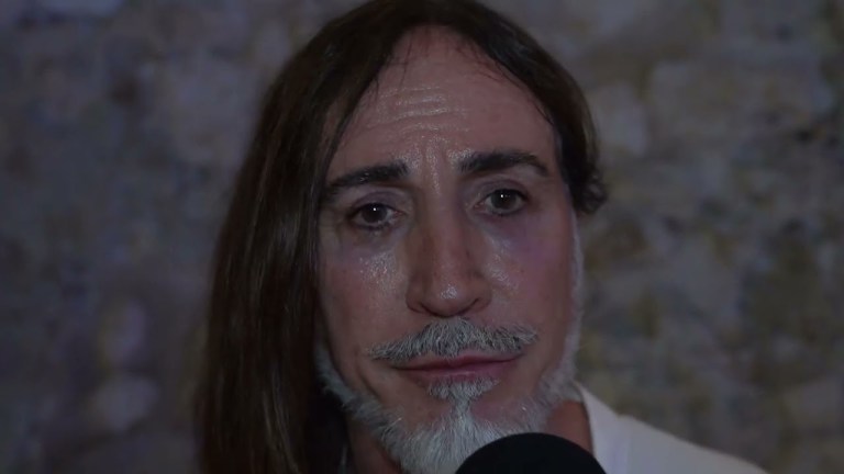 Intervista a Manuel Agnelli alla quinta giornata a Vieste della XXIII edizione de Il Libro Possibile Intervista a Manuel Agnelli alla quinta giornata a Vieste della XXIII edizione de Il Libro Possibile