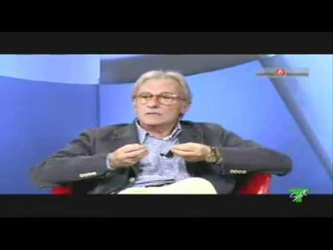 Feltri vs Crozza e la Dandini, svela il suo reddito quasi milionario (6ago2010) Feltri vs Crozza e la Dandini, svela il suo reddito quasi milionario (6ago2010)