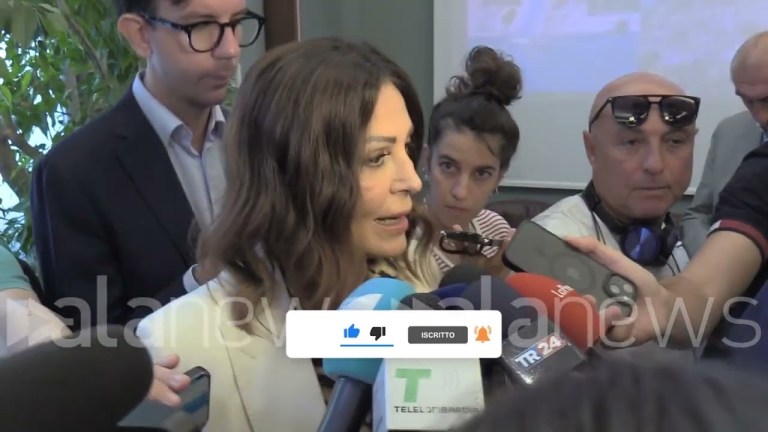 Caso Sangiuliano, Santanché: “Io sto con la moglie” Caso Sangiuliano, Santanché: “Io sto con la moglie”