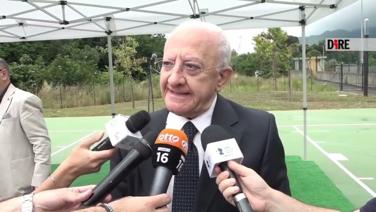 De Luca – GOVERNO: CAMPANIA DISCRIMINATA E UN ANNO PERSO SU FSC (25.06.24) De Luca – GOVERNO: CAMPANIA DISCRIMINATA E UN ANNO PERSO SU FSC (25.06.24)