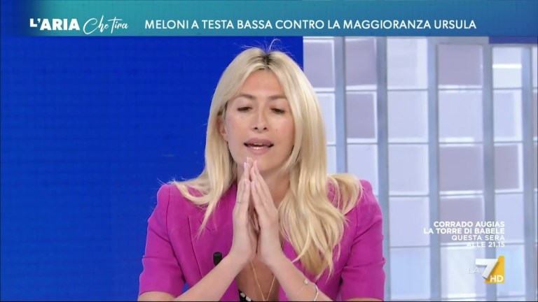 Annalisa Chirico in difesa di Giorgia Meloni: “Ma vorreste un governo supino in un momento di … Annalisa Chirico in difesa di Giorgia Meloni: “Ma vorreste un governo supino in un momento di …