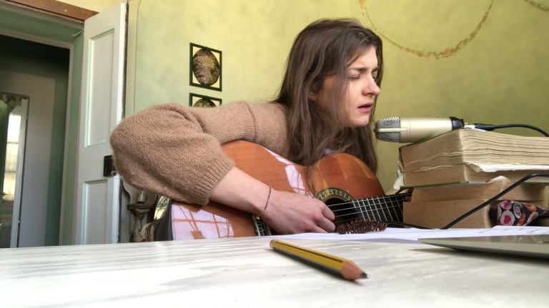 Una Pezza Di Mainstream – Calcutta (COVER) Una Pezza Di Mainstream – Calcutta (COVER)