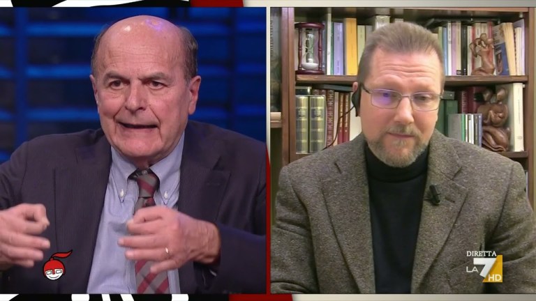 Pier Luigi Bersani contro il Prof. di filosofia No Green pass: “Parlasse di filosofia…” Pier Luigi Bersani contro il Prof. di filosofia No Green pass: “Parlasse di filosofia…”