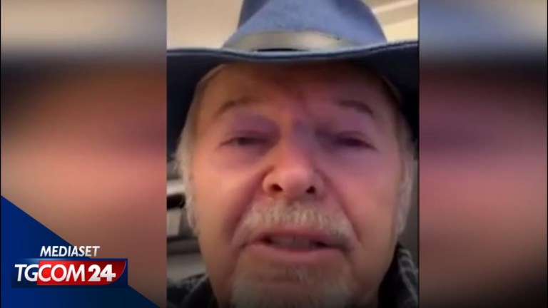 Scontro Salvini-Vasco sul Codice della strada Scontro Salvini-Vasco sul Codice della strada