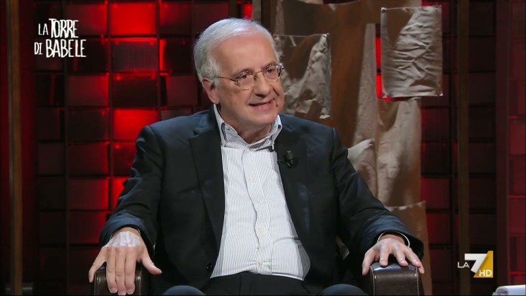 Walter Veltroni: “Uno dei capi delle Brigate Rosse mi disse ‘il nostro nemico era Berlinguer’…” Walter Veltroni: “Uno dei capi delle Brigate Rosse mi disse ‘il nostro nemico era Berlinguer’…”