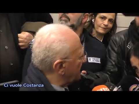 De Luca: “Demenziale chiamare medici pakistani e cubani: negli ospedali bisogna assumere giovani De Luca: “Demenziale chiamare medici pakistani e cubani: negli ospedali bisogna assumere giovani