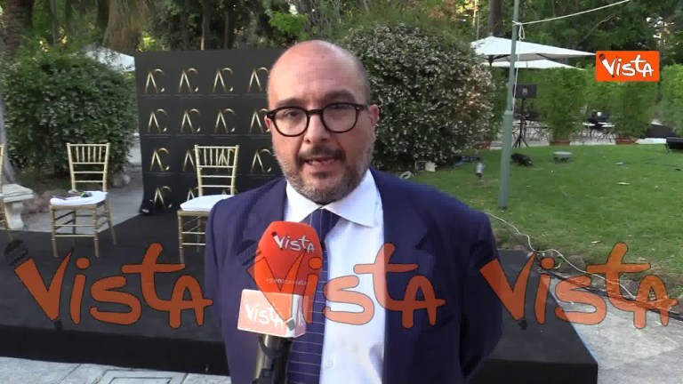 Il direttore del TG2 Sangiuliano: “L’Italia meriterebbe leadership durature” Il direttore del TG2 Sangiuliano: “L’Italia meriterebbe leadership durature”