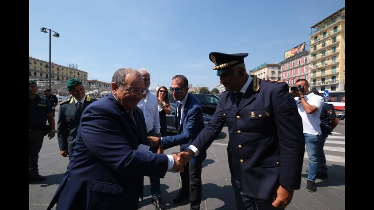 Napoli, il prefetto di Bari rassicura: «A piazza Garibaldi ottimi risultati» Napoli, il prefetto di Bari rassicura: «A piazza Garibaldi ottimi risultati»