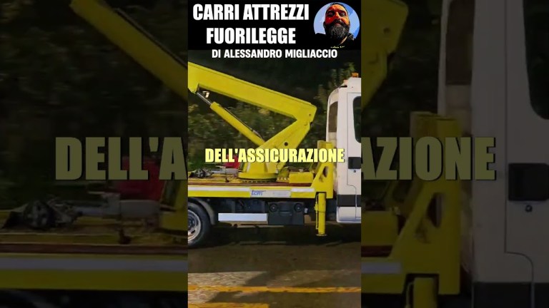 SCANDALO a Napoli – Carroattrezzi Comunale Fuorilegge! SCANDALO a Napoli – Carroattrezzi Comunale Fuorilegge!