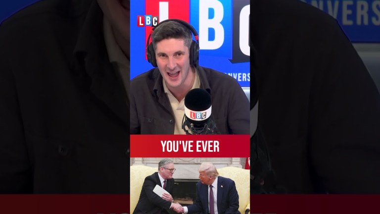 ‘Toe-curling: Keir Starmer gives Donald Trump ‘letter from the King’ | LBC ‘Toe-curling: Keir Starmer gives Donald Trump ‘letter from the King’ | LBC