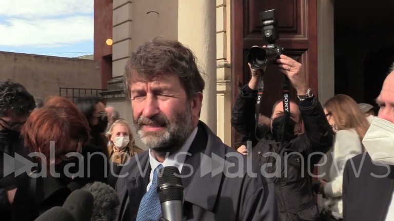 Dario Franceschini a Vicopisano: “Col recovery investiremo un miliardo nei borghi” Dario Franceschini a Vicopisano: “Col recovery investiremo un miliardo nei borghi”