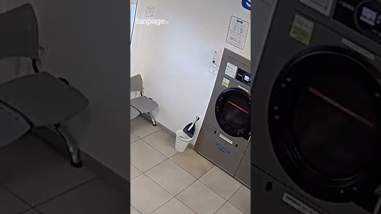 Esplode lavanderia in Spagna, cliente salvo per miracolo #shorts Esplode lavanderia in Spagna, cliente salvo per miracolo #shorts