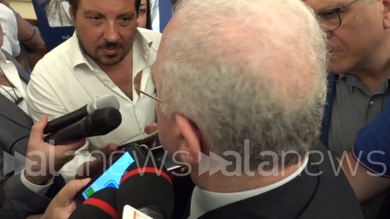 Autonomia, De Luca: “Soddisfatto delle parole di Lezzi” Autonomia, De Luca: “Soddisfatto delle parole di Lezzi”