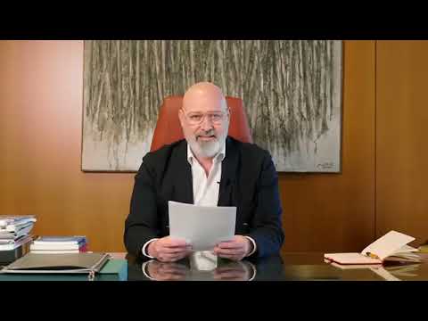 Stefano Bonaccini saluta gli emiliano-romagnoli: è candidato Pd per le Europee Stefano Bonaccini saluta gli emiliano-romagnoli: è candidato Pd per le Europee