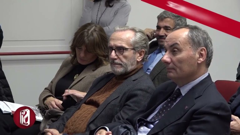 RESTAURO NEL CENTRO STORICO DI NAPOLI, RIUNIONE DELL’ORDINE DEGLI ARCHITETTI RESTAURO NEL CENTRO STORICO DI NAPOLI, RIUNIONE DELL’ORDINE DEGLI ARCHITETTI