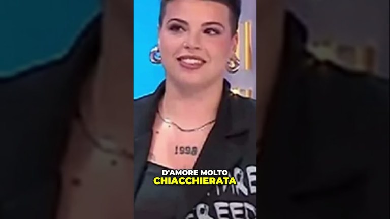Affari tuoi, la frase di Stefano su Emma Marrone fa calare il gelo in studio: “Un saluto al #shorts Affari tuoi, la frase di Stefano su Emma Marrone fa calare il gelo in studio: “Un saluto al #shorts