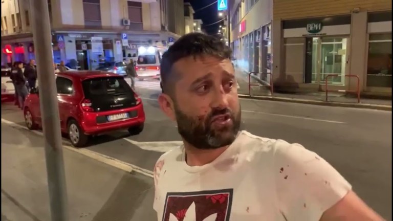 Tifosi del Napoli aggrediti in centro a Varese Tifosi del Napoli aggrediti in centro a Varese