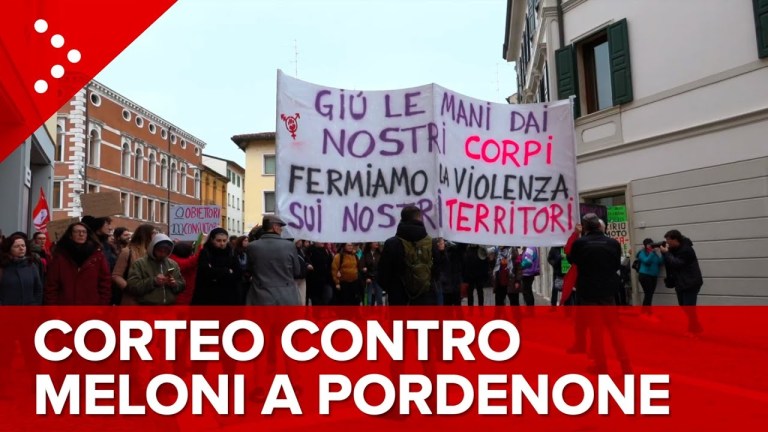 LIVE Corteo contro la premier Meloni a Pordenone: diretta video LIVE Corteo contro la premier Meloni a Pordenone: diretta video