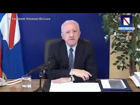 De Luca e l’attacco a Don Patriciello: «È il Pippo Baudo dell’area nord di Napoli» De Luca e l’attacco a Don Patriciello: «È il Pippo Baudo dell’area nord di Napoli»