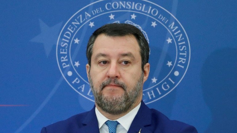 OPEN ARMS, storia di un “sequestro”: cosa è successo e cosa rischia SALVINI OPEN ARMS, storia di un “sequestro”: cosa è successo e cosa rischia SALVINI