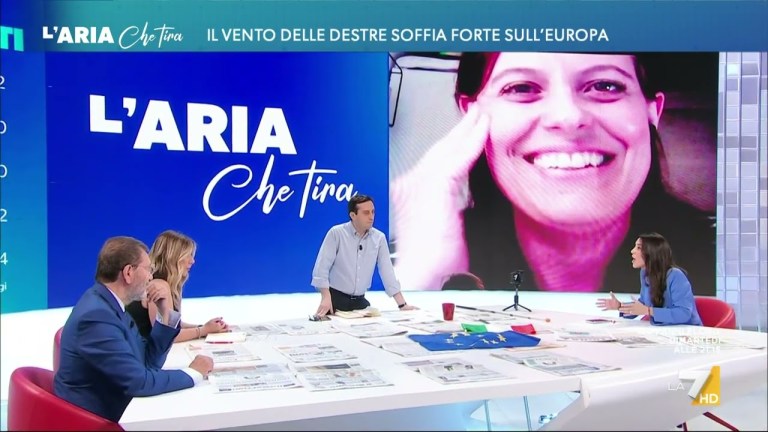 Europee, Licia Ronzulli si scaglia contro Ilaria Salis: “È assurdo che vada dal carcere al … Europee, Licia Ronzulli si scaglia contro Ilaria Salis: “È assurdo che vada dal carcere al …