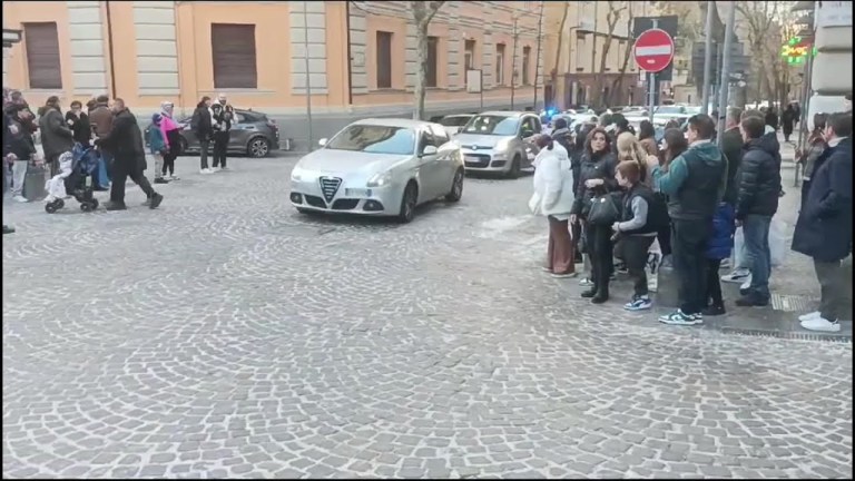 Il presidente Mattarella a Napoli per il tradizionale soggiorno di inizio anno a Villa Rosebery Il presidente Mattarella a Napoli per il tradizionale soggiorno di inizio anno a Villa Rosebery