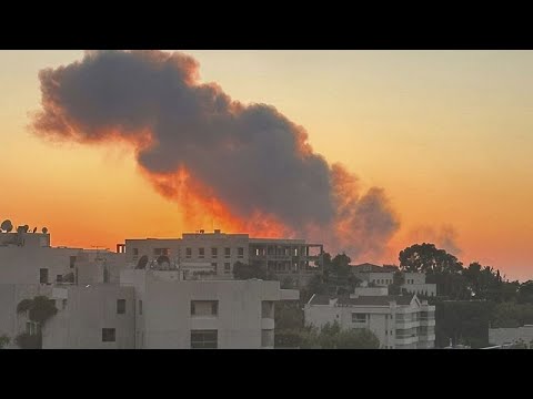 Israele attacca Beirut, il leader di Hezbollah Nasrallah l’obiettivo secondo fonti libanesi Israele attacca Beirut, il leader di Hezbollah Nasrallah l’obiettivo secondo fonti libanesi