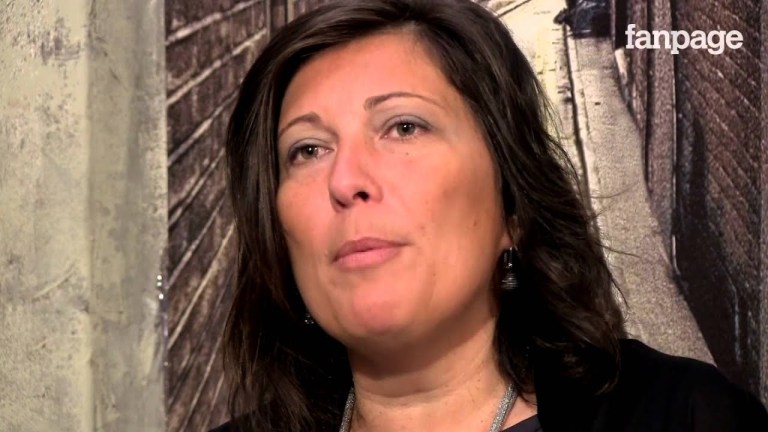 Elezioni Campania, Ciarambino (M5S): “Basta giochetti ambigui, Renzi scarichi De Luca” Elezioni Campania, Ciarambino (M5S): “Basta giochetti ambigui, Renzi scarichi De Luca”