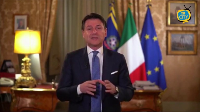 Coprifuoco in Campania: le polemiche di politici e rappresentanti di categoria – VIDEO Coprifuoco in Campania: le polemiche di politici e rappresentanti di categoria – VIDEO
