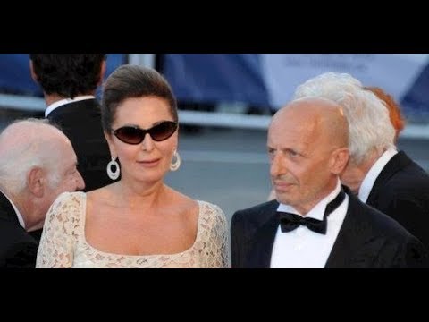 Santanché sgridata dal suo ex Sallusti per il Twiga. Lei non la prende bene Santanché sgridata dal suo ex Sallusti per il Twiga. Lei non la prende bene