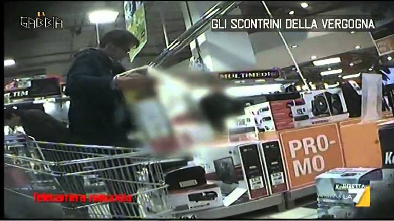 La Gabbia – Gli scontrini della vergogna (09/03/2014) La Gabbia – Gli scontrini della vergogna (09/03/2014)
