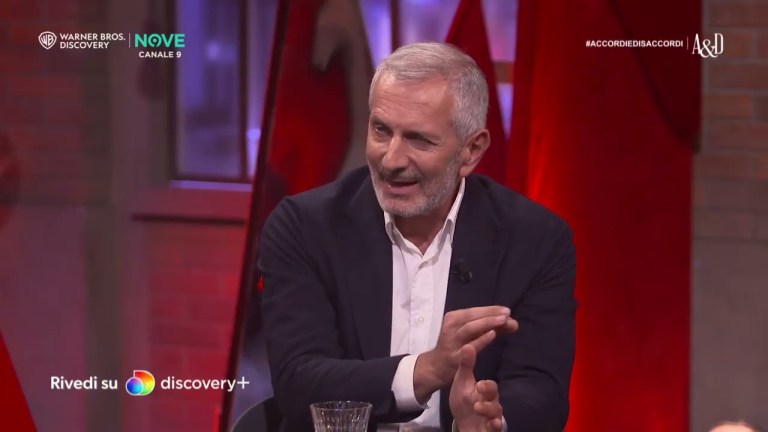 Carofiglio: “Il Pd? Bonaccini sbaglia a chiamare ‘amici’ i 5 Stelle: è un lessico manipolatorio” Carofiglio: “Il Pd? Bonaccini sbaglia a chiamare ‘amici’ i 5 Stelle: è un lessico manipolatorio”