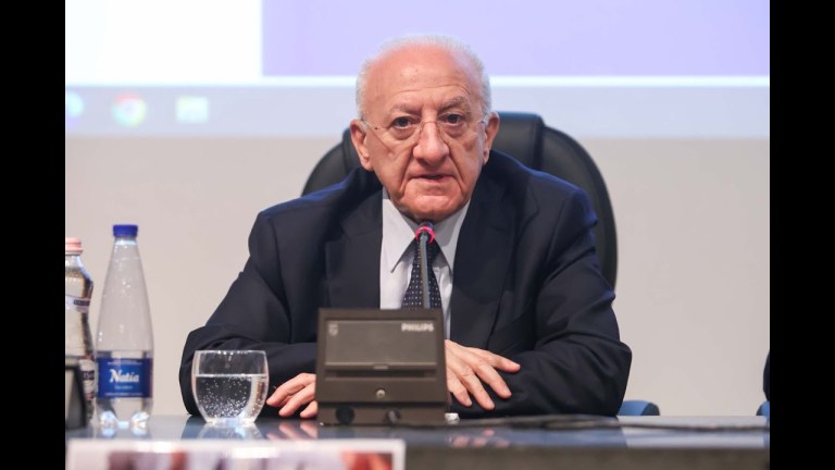 Autonomia differenziata, De Luca boccia il governo Autonomia differenziata, De Luca boccia il governo