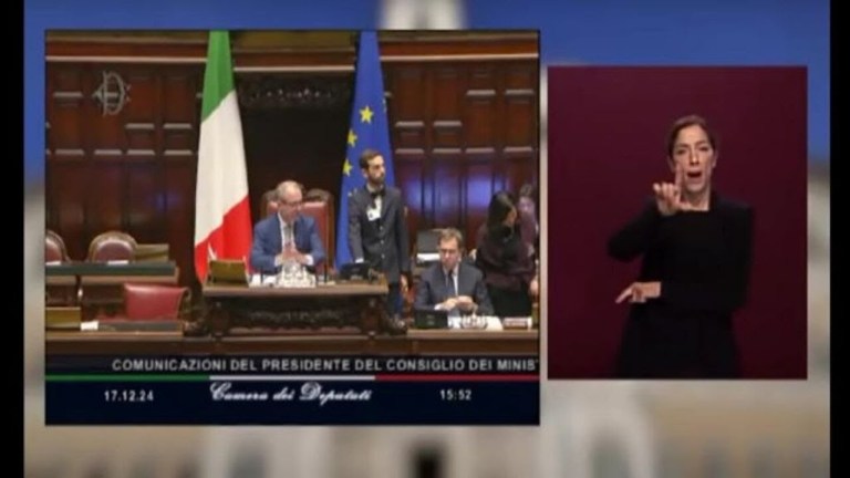 Schlein a Meloni: Scenda dal ring, dimezzerebbe liste attesa se mettesse 1€ per ogni suo attacco Schlein a Meloni: Scenda dal ring, dimezzerebbe liste attesa se mettesse 1€ per ogni suo attacco