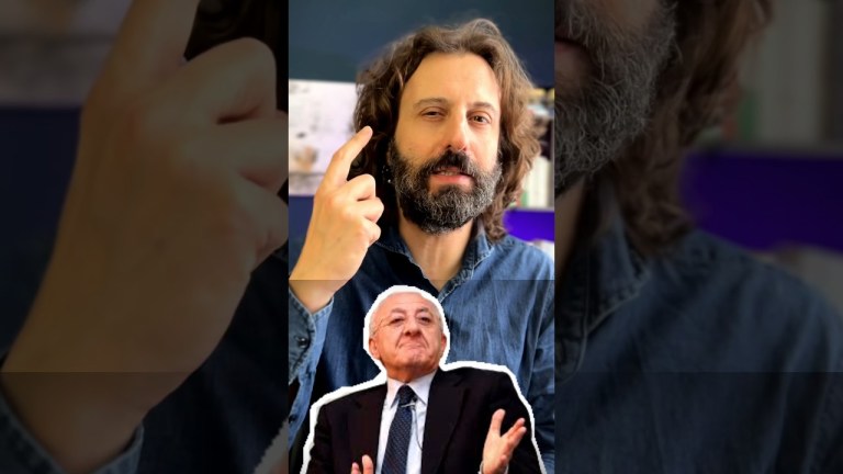 Vincenzo de Luca: strategie comunicative. #vincenzodeluca #comunicazione #parlareinpubblico Vincenzo de Luca: strategie comunicative. #vincenzodeluca #comunicazione #parlareinpubblico