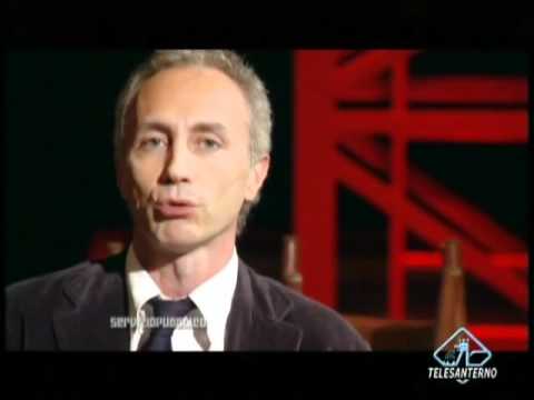 Servizio Pubblico 3 11 2011 -3 – Editoriale di Marco Travaglio: Indovinate che lavoro faccio Servizio Pubblico 3 11 2011 -3 – Editoriale di Marco Travaglio: Indovinate che lavoro faccio