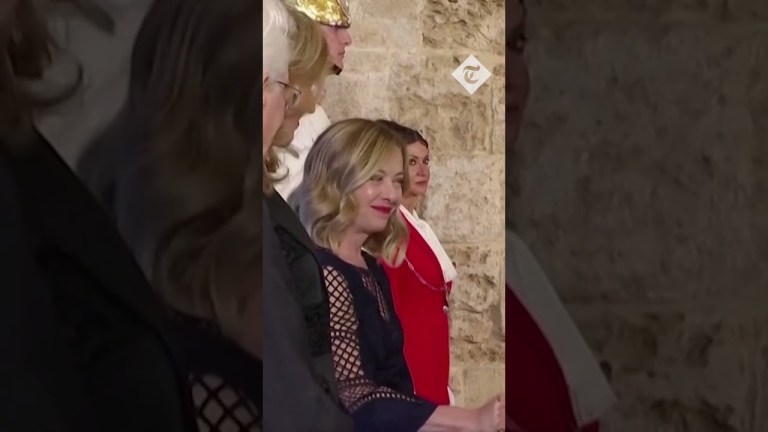 Meloni gives Macron a withering look after they clash over abortion Meloni gives Macron a withering look after they clash over abortion