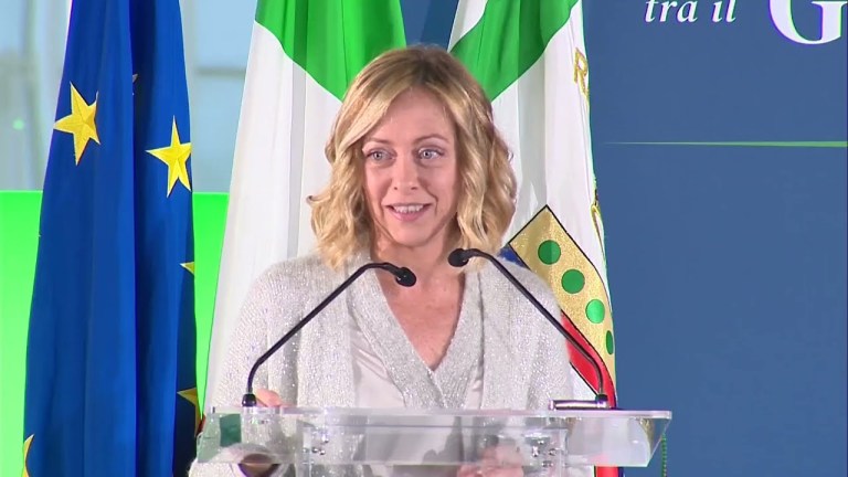 GIORGIA MELONI IN PUGLIA PER FIRMARE L’ACCORDO PER LO SVILUPPO E LA COESIONE TRA GOVERNO E REGIONE GIORGIA MELONI IN PUGLIA PER FIRMARE L’ACCORDO PER LO SVILUPPO E LA COESIONE TRA GOVERNO E REGIONE
