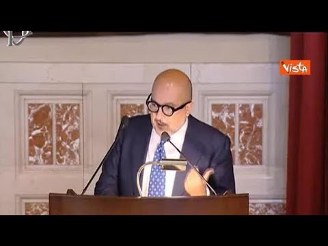 Natalità, Sangiuliano: «I modelli culturali non pongono al centro la famiglia» Natalità, Sangiuliano: «I modelli culturali non pongono al centro la famiglia»