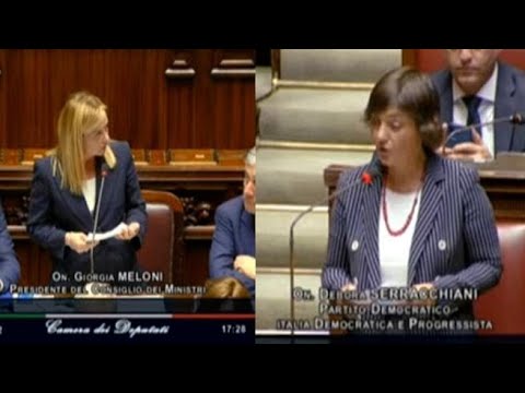 Meloni risponde a Serracchiani: «Mi guardi, le sembra che io stia un passo dietro agli uomini?» Meloni risponde a Serracchiani: «Mi guardi, le sembra che io stia un passo dietro agli uomini?»