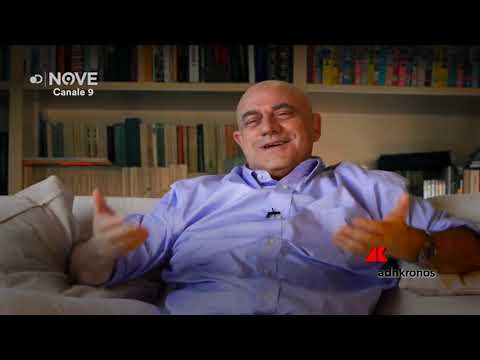 Crozza imita Forchielli che twitta: “Vuol dire che sono arrivato” Crozza imita Forchielli che twitta: “Vuol dire che sono arrivato”