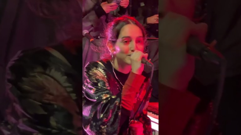 LUK – ALTEA – DARIO SANSONE live a PIAZZA FUGA #classicocontemporaneo #comunedinapoli #acta LUK – ALTEA – DARIO SANSONE live a PIAZZA FUGA #classicocontemporaneo #comunedinapoli #acta