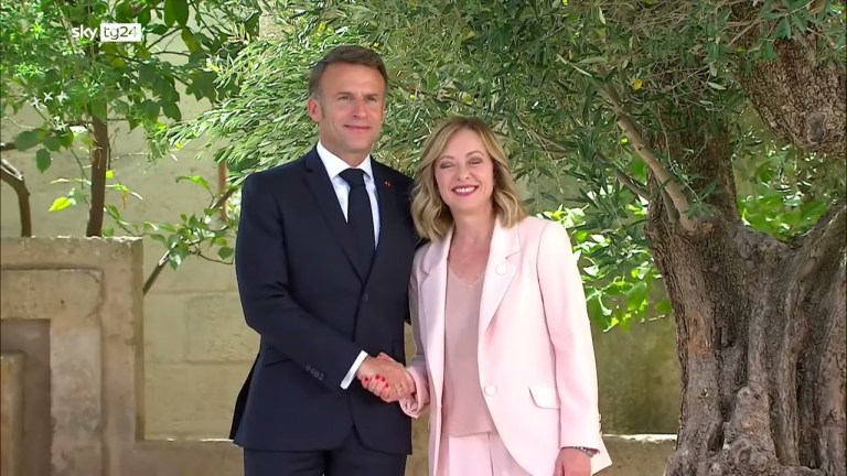 G7, Meloni accoglie i partecipanti al G7 G7, Meloni accoglie i partecipanti al G7